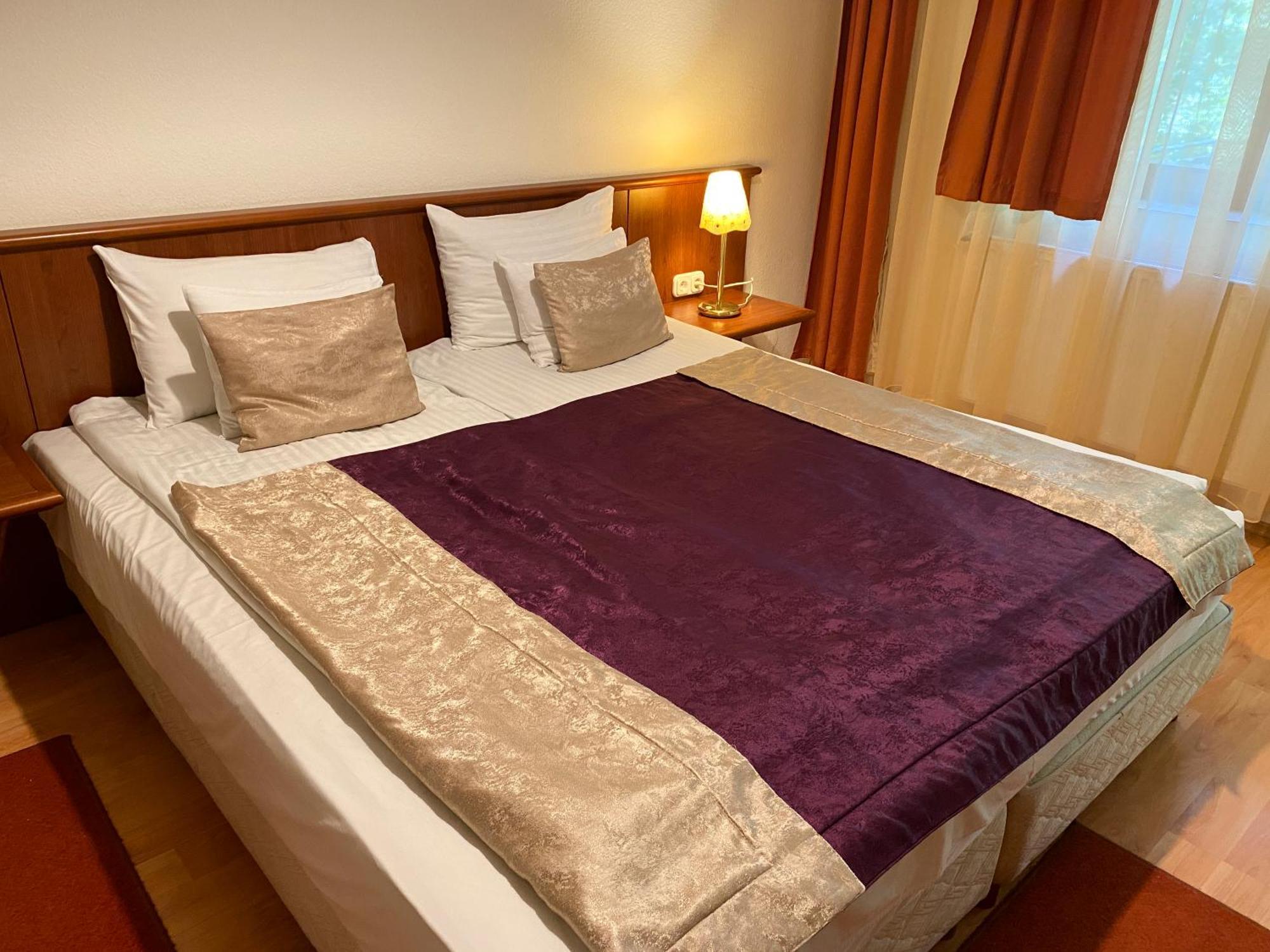 Gold Hotel Budapest Luaran gambar